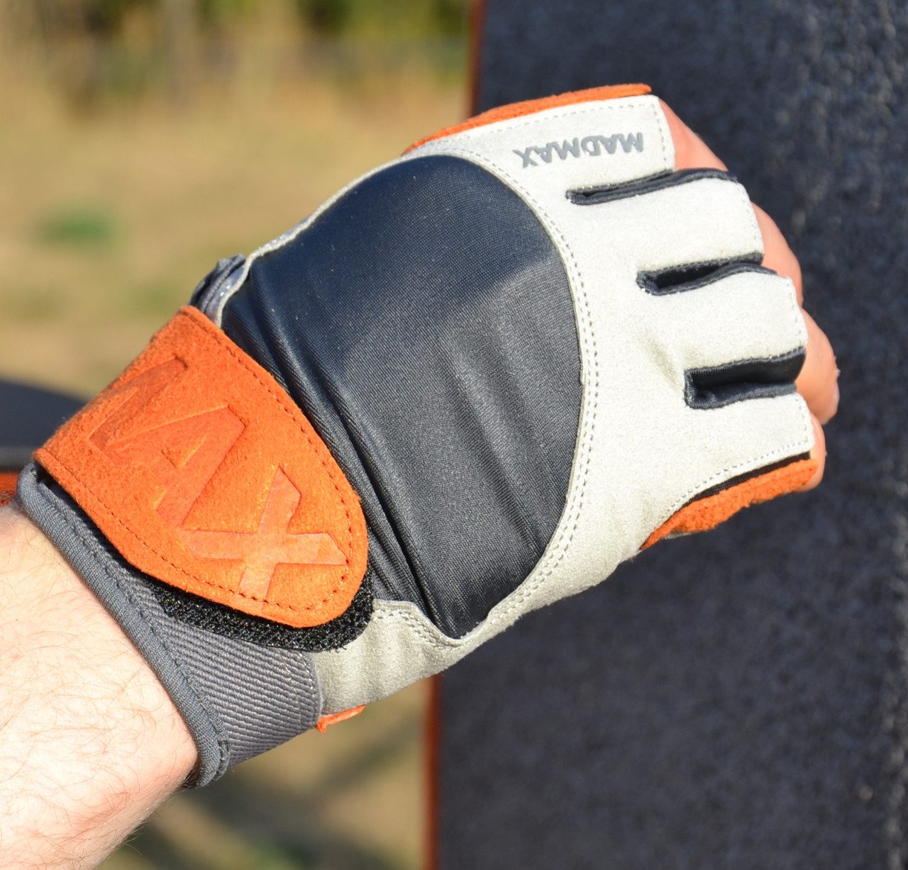 Рукавички для фітнесу MadMax MFG-850 Crazy Grey/Orange XXL