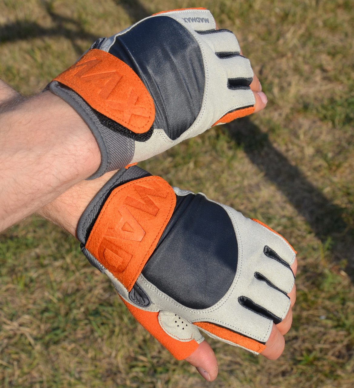 Рукавички для фітнесу MadMax MFG-850 Crazy Grey/Orange XXL