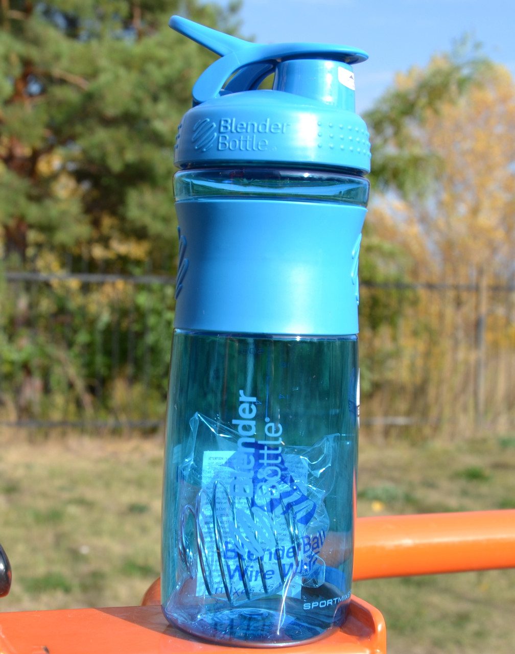 Шейкер спортивний (пляшка) BlenderBottle SportMixer Flip 28oz/820ml Cyan