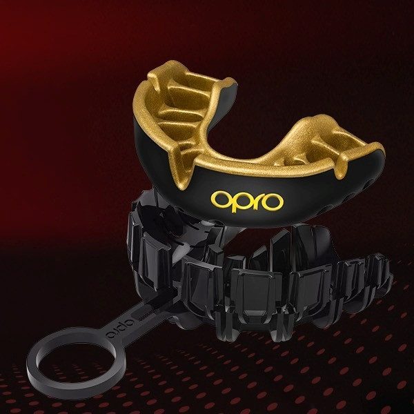 Капа OPRO Gold дитяча (вік до 10р.) Black/Gold (art.102505001)